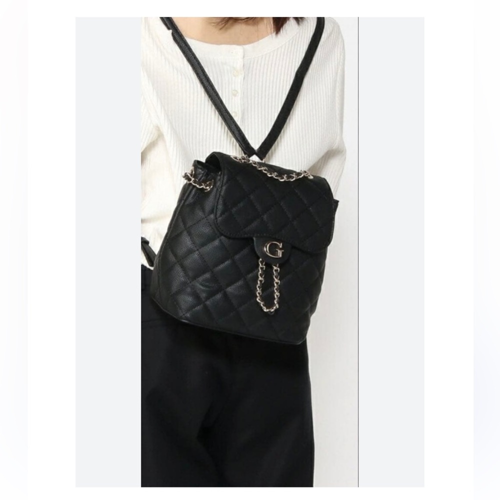 Hard 2 Find Black Leather Gillian Flap Guess Quilted Backpack Urban Spirit GG - Picture 7 of 16